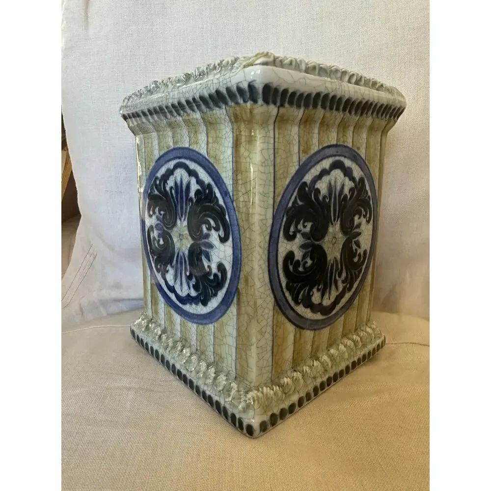 Maitland Smith Vintage Blue Porcelain Jar Chinoiserie Utencil holder square